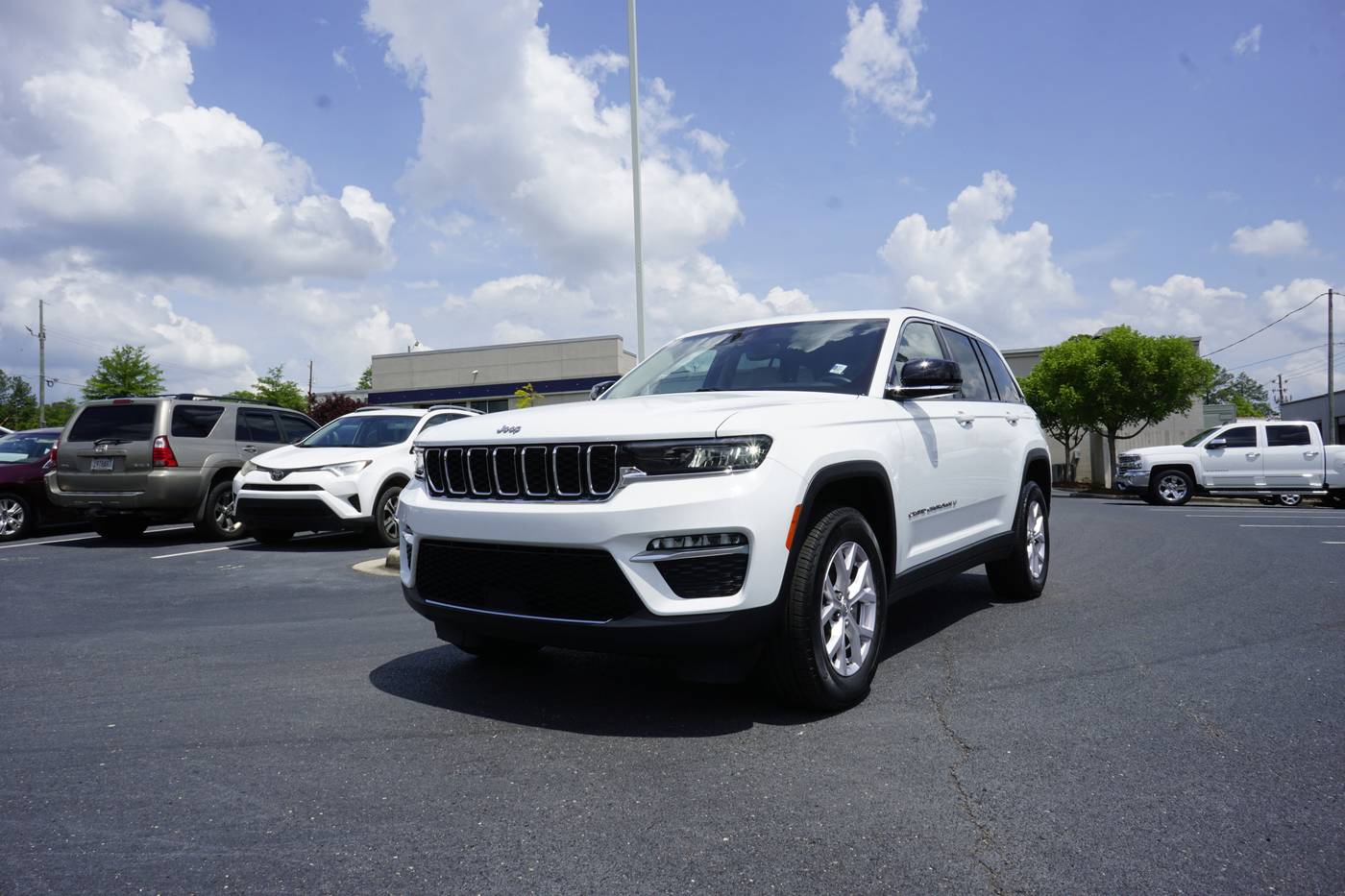 2022 Jeep Grand Cherokee Limited — SUV — 27,880 mi — Hoover, AL