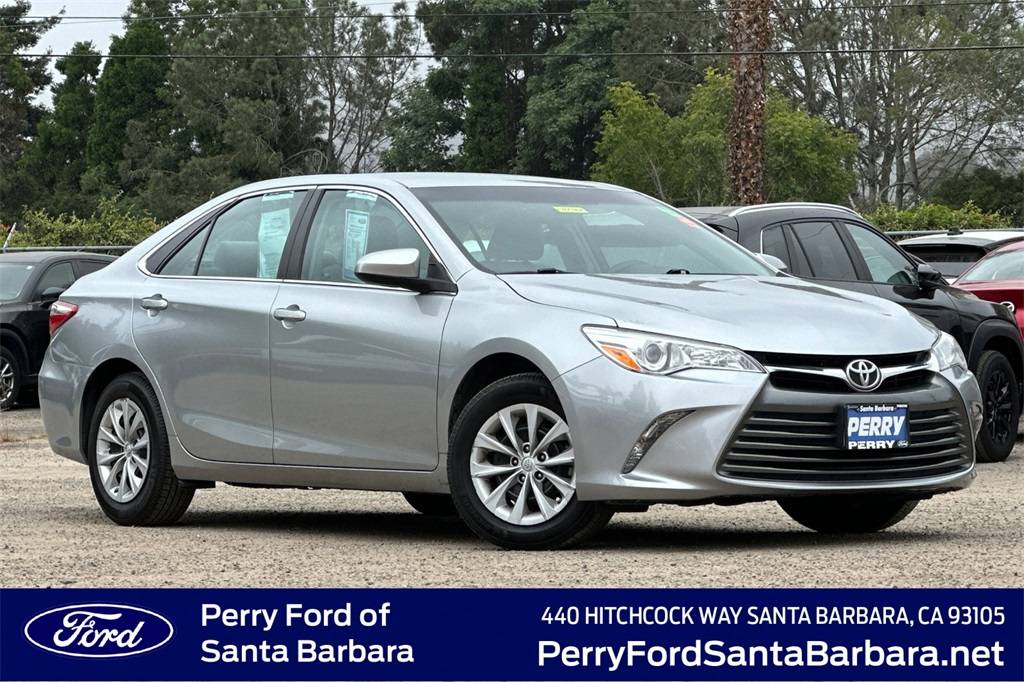 2017 Toyota Camry LE — Sedan — 117,805 mi — Santa Barbara, CA