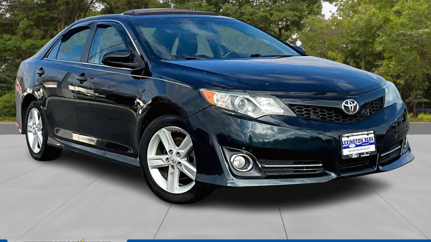 2014 Toyota Camry L — Sedan — 110,503 mi — California, MD