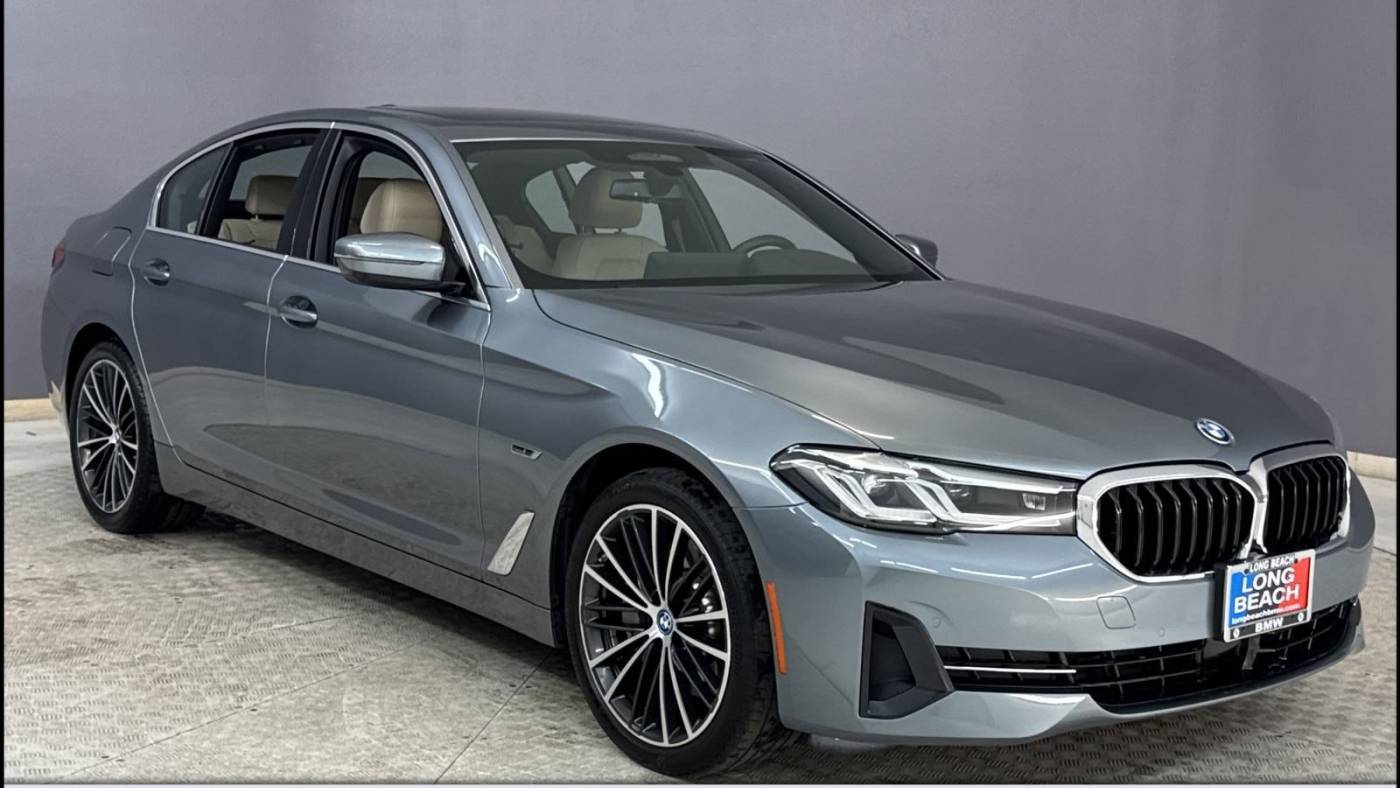 2022 BMW 5 Series 530e — Sedan — 7,676 mi — Monrovia, CA