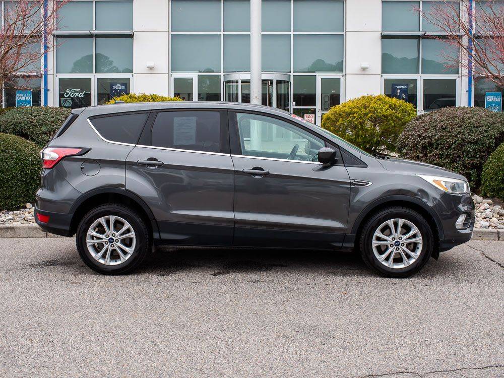 2017 Ford Escape SE — SUV — 165,980 mi — Virginia Beach, VA