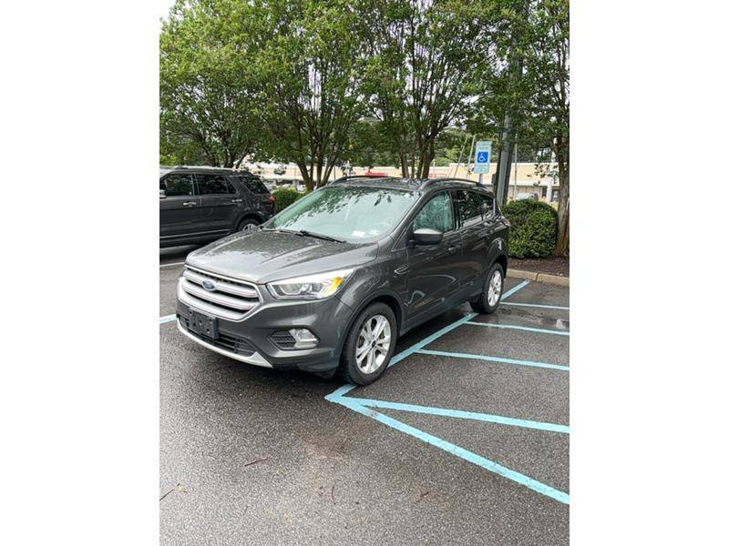 2017 Ford Escape SE — SUV — 104,954 mi — Virginia Beach, VA