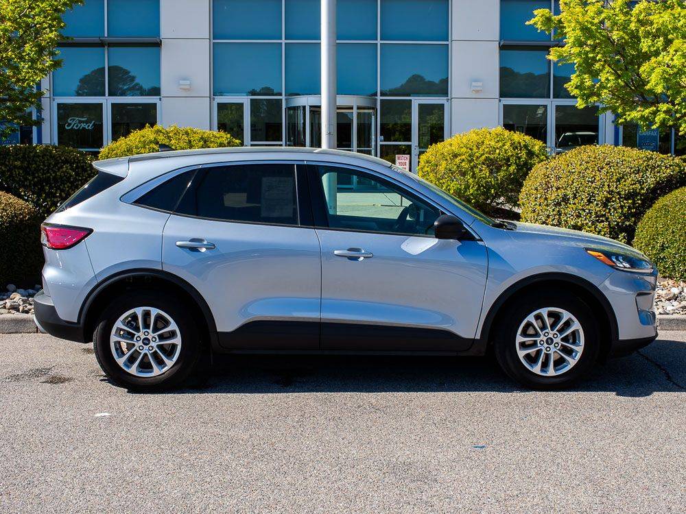 2022 Ford Escape SE — SUV — 16,365 mi — Virginia Beach, VA