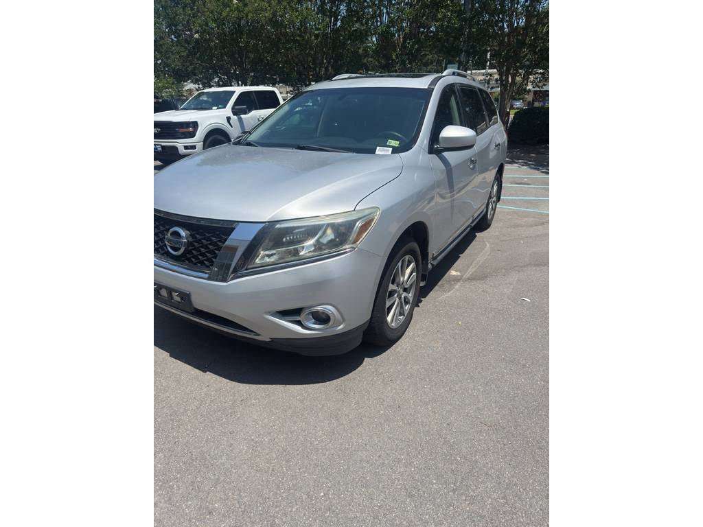 2013 Nissan Pathfinder SL — SUV — 99,908 mi — Virginia Beach, VA