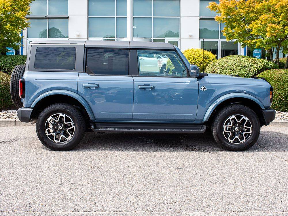 2025 Ford Bronco Outer Banks — SUV — 4,158 mi — Virginia Beach, VA