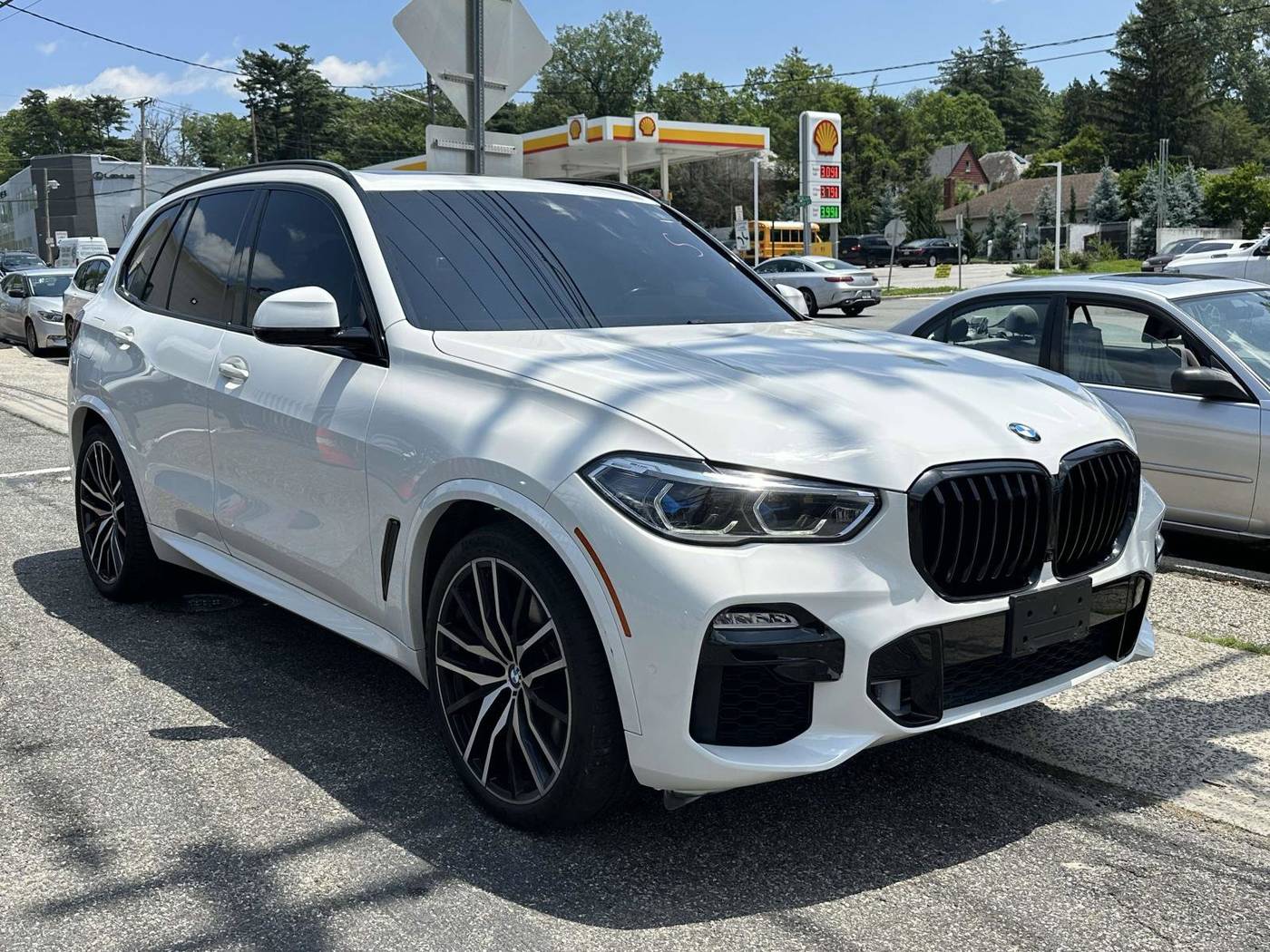 2019 BMW X5 40i — SUV — 70,970 mi — Great Neck, NY
