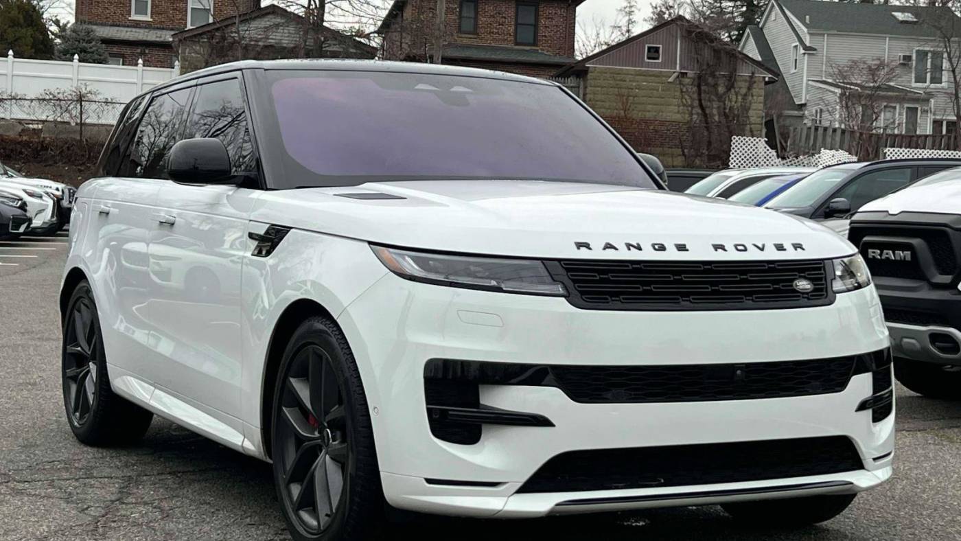 2023 Land Rover Range Rover Sport SE Dynamic — SUV — 3,542 mi — Great Neck, NY