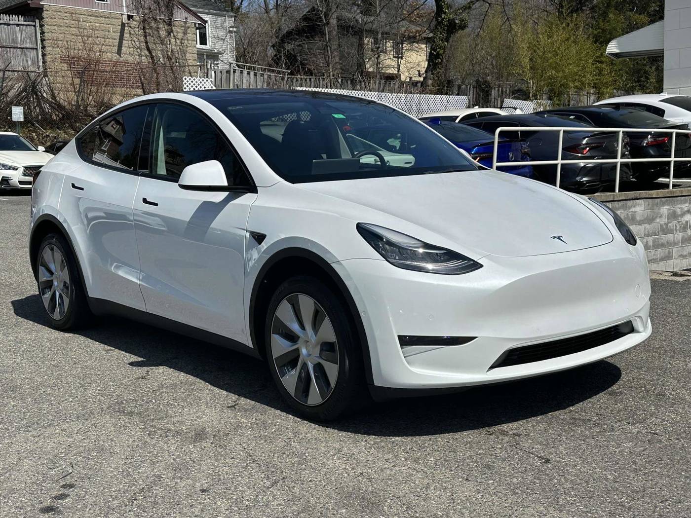 2022 Tesla Model Y Long Range — SUV — 19,927 mi — Great Neck, NY