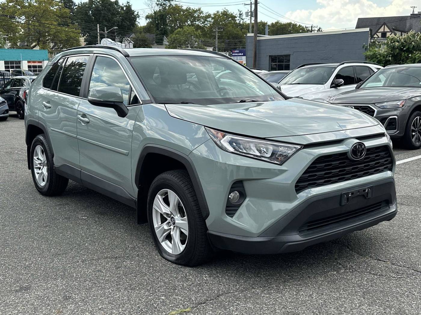 2020 Toyota RAV4 XLE — SUV — 61,541 mi — Great Neck, NY