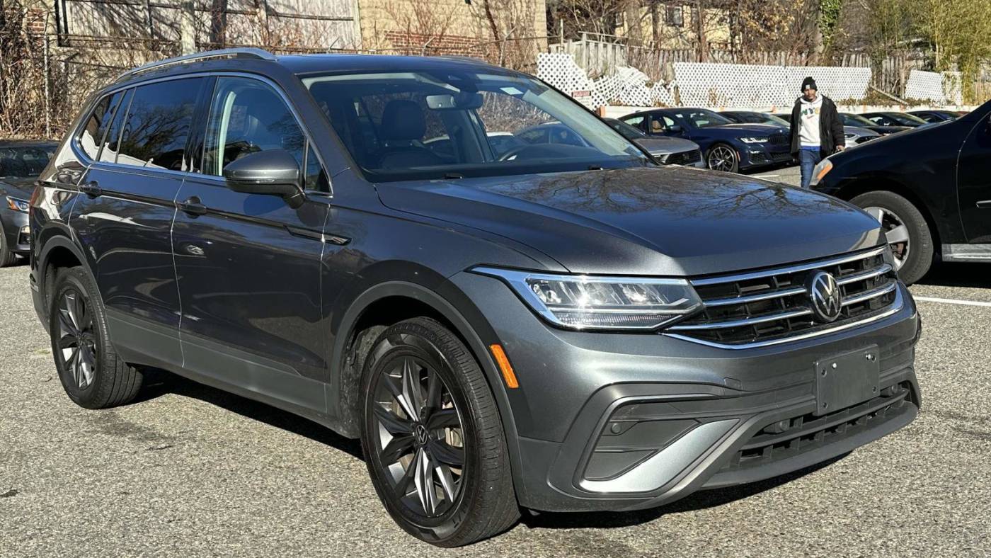 2022 Volkswagen Tiguan SE — SUV — 50,256 mi — Great Neck, NY
