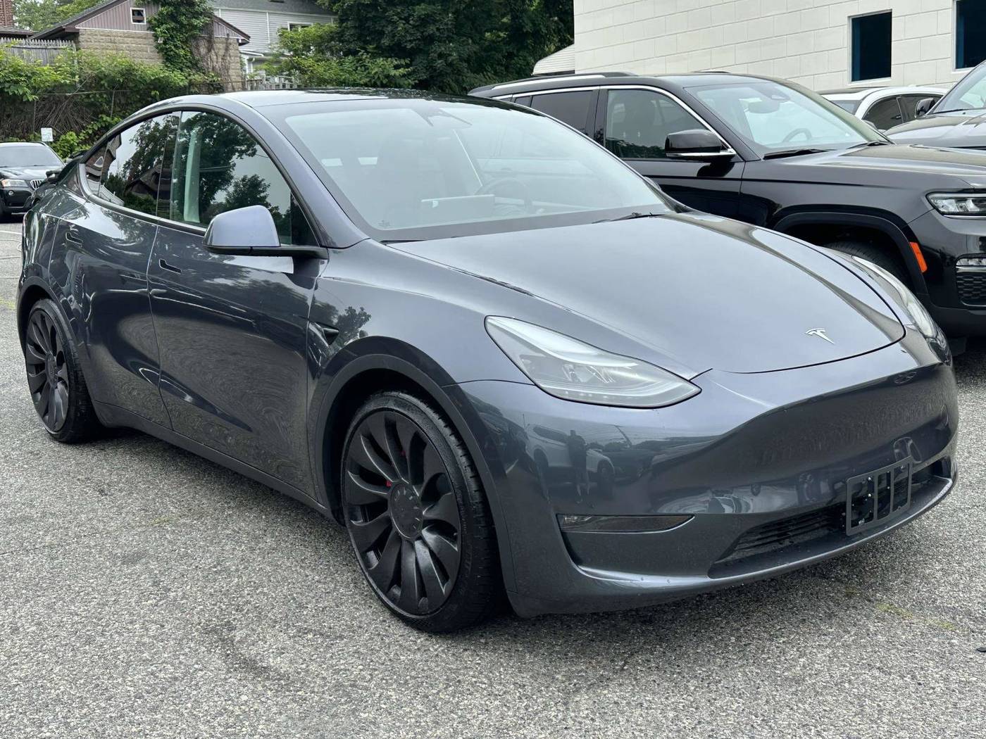 2023 Tesla Model Y Performance — SUV — 13,677 mi — Great Neck, NY