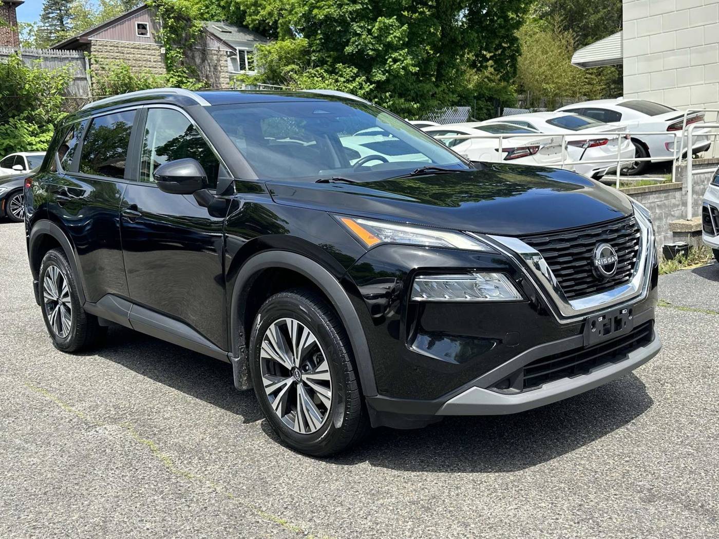 2023 Nissan Rogue SV — SUV — 56,387 mi — Great Neck, NY