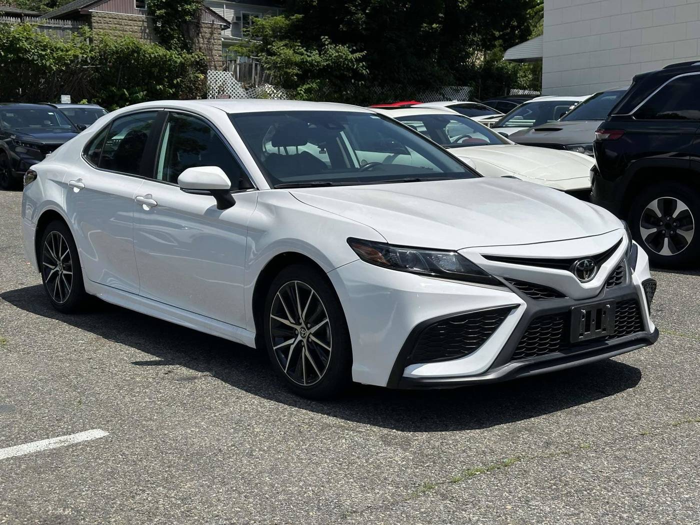 2022 Toyota Camry SE — Sedan — 59,959 mi — Great Neck, NY
