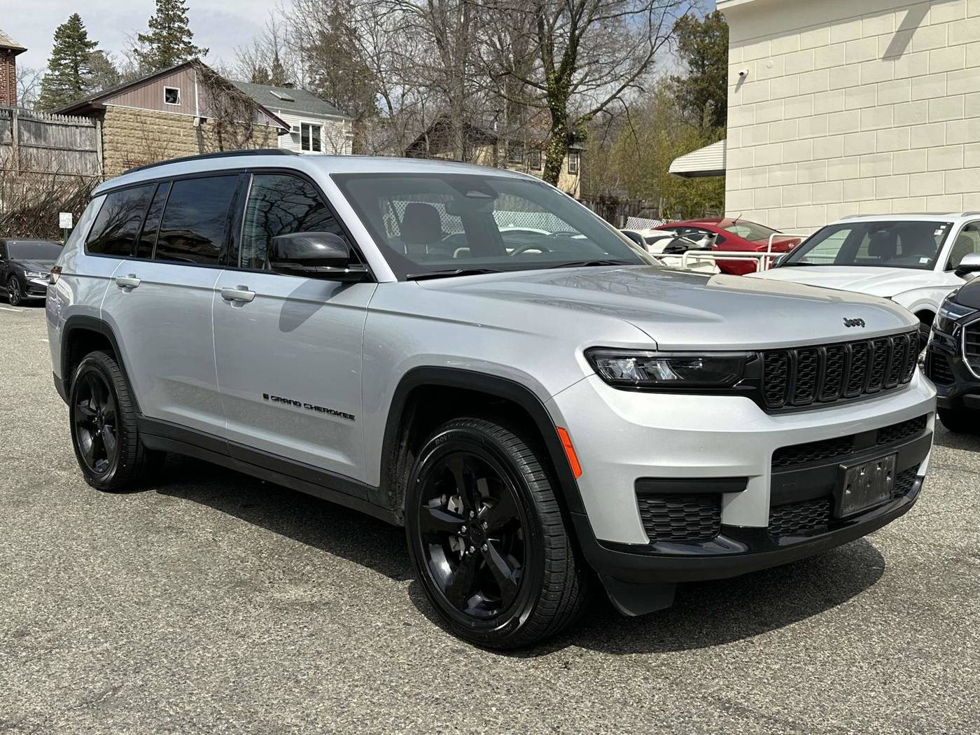 2023 Jeep Grand Cherokee Altitude — SUV — 63,138 mi — Great Neck, NY