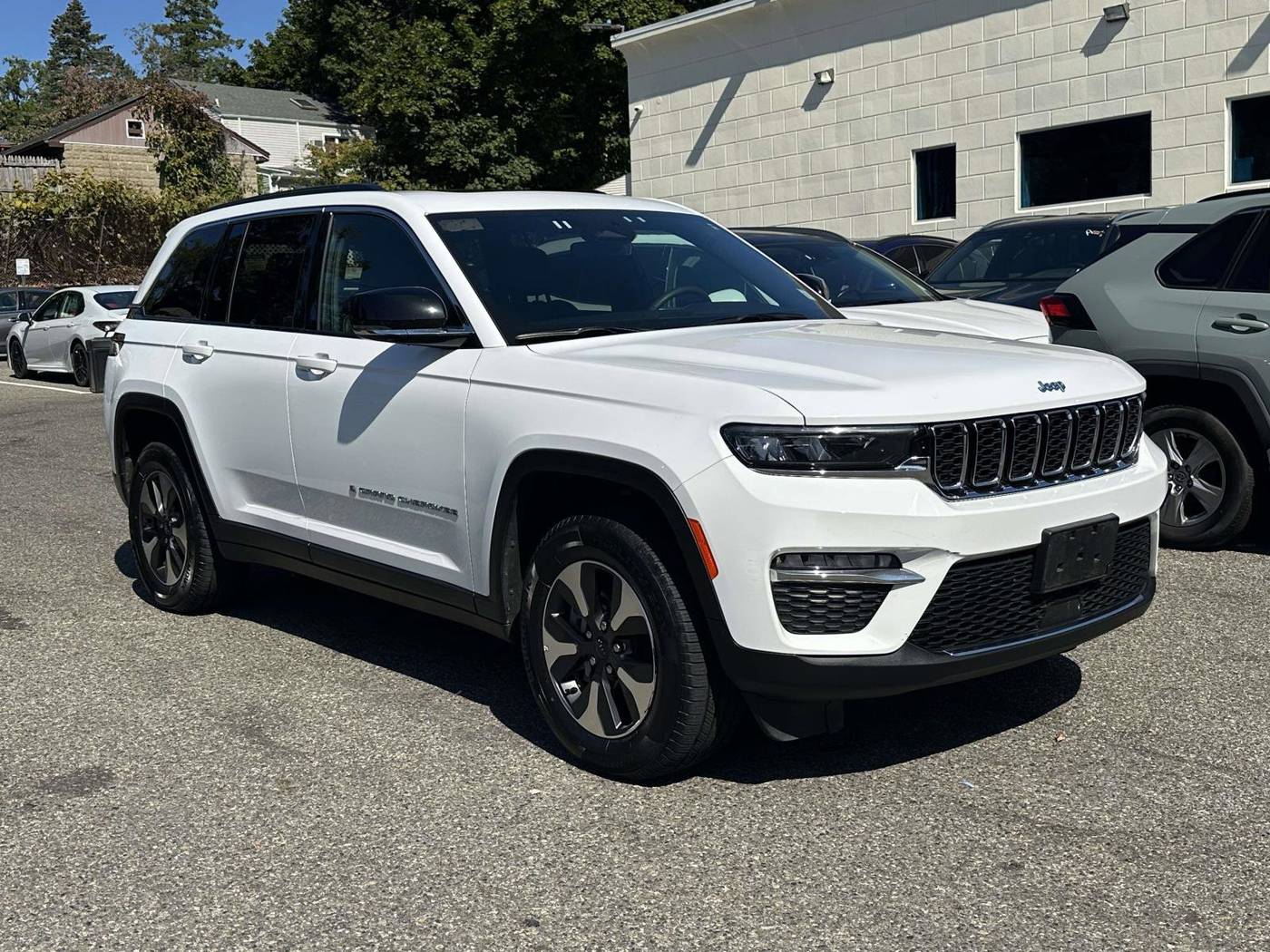 2024 Jeep Grand Cherokee 4xe — SUV — 49,167 mi — Great Neck, NY