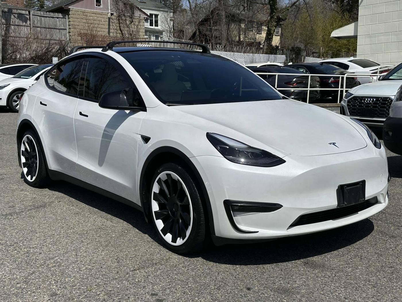 2023 Tesla Model Y Long Range — SUV — 19,554 mi — Great Neck, NY