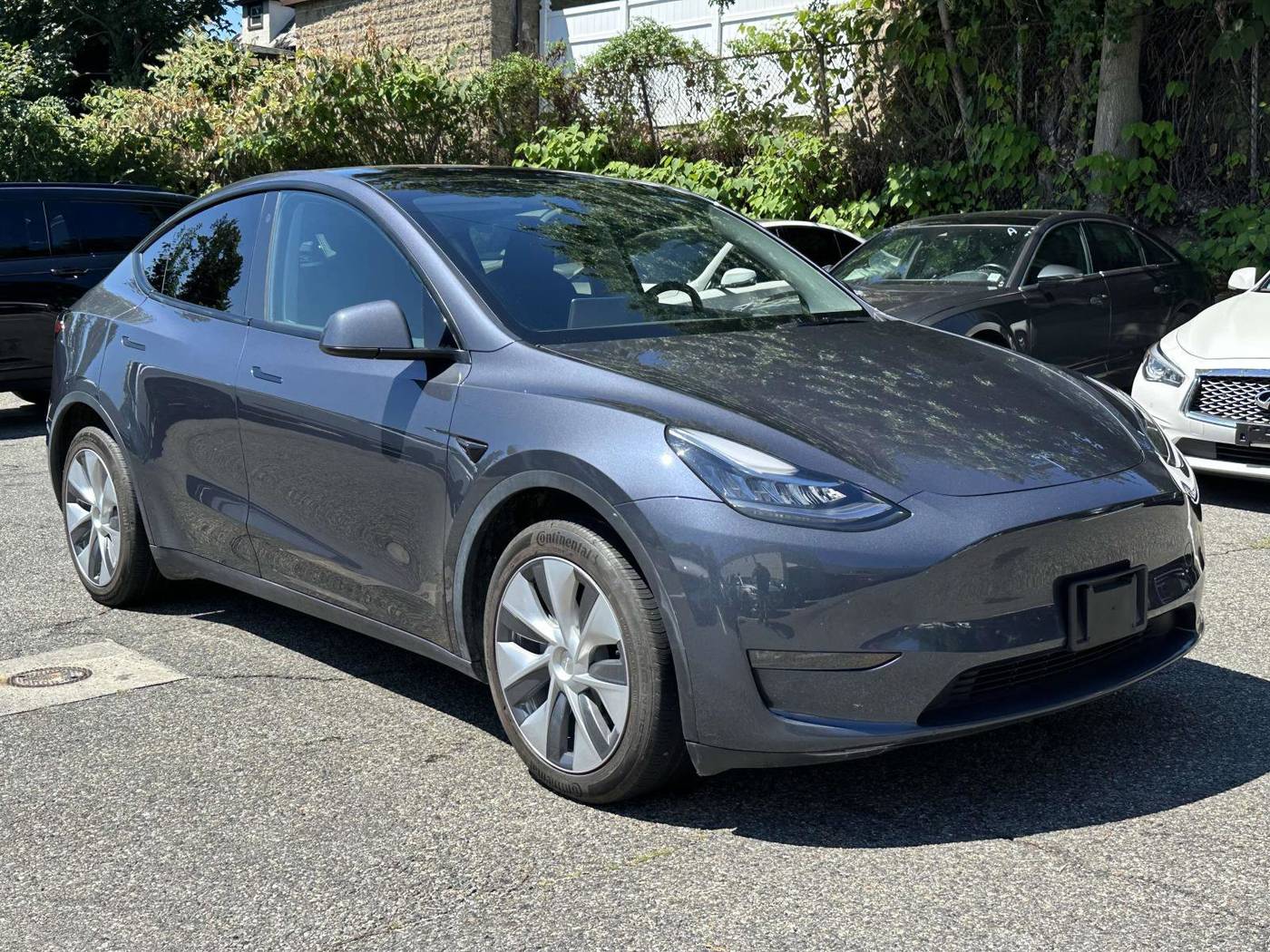 2023 Tesla Model Y Long Range — SUV — 33,279 mi — Great Neck, NY