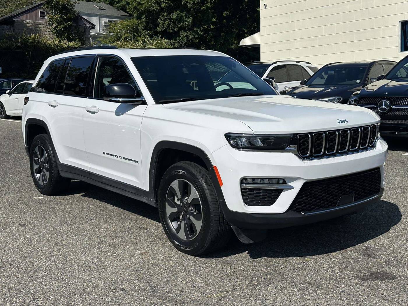 2024 Jeep Grand Cherokee 4xe — SUV — 60,819 mi — Great Neck, NY