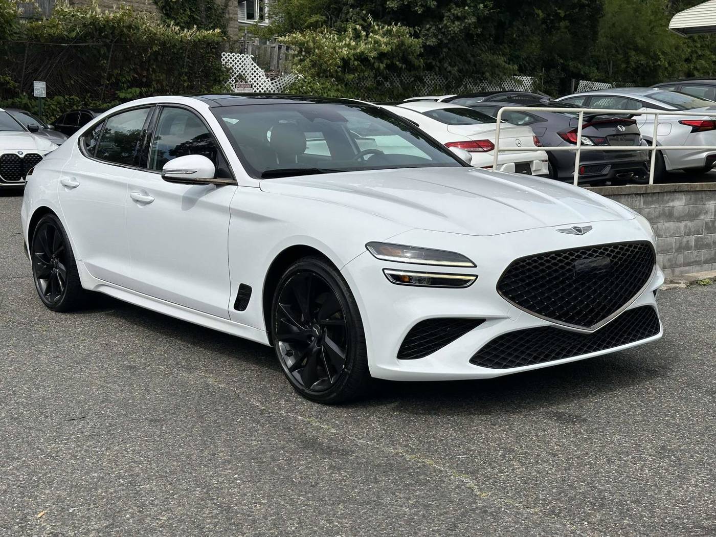 2023 Genesis G70 2.0T — Sedan — 21,740 mi — Great Neck, NY