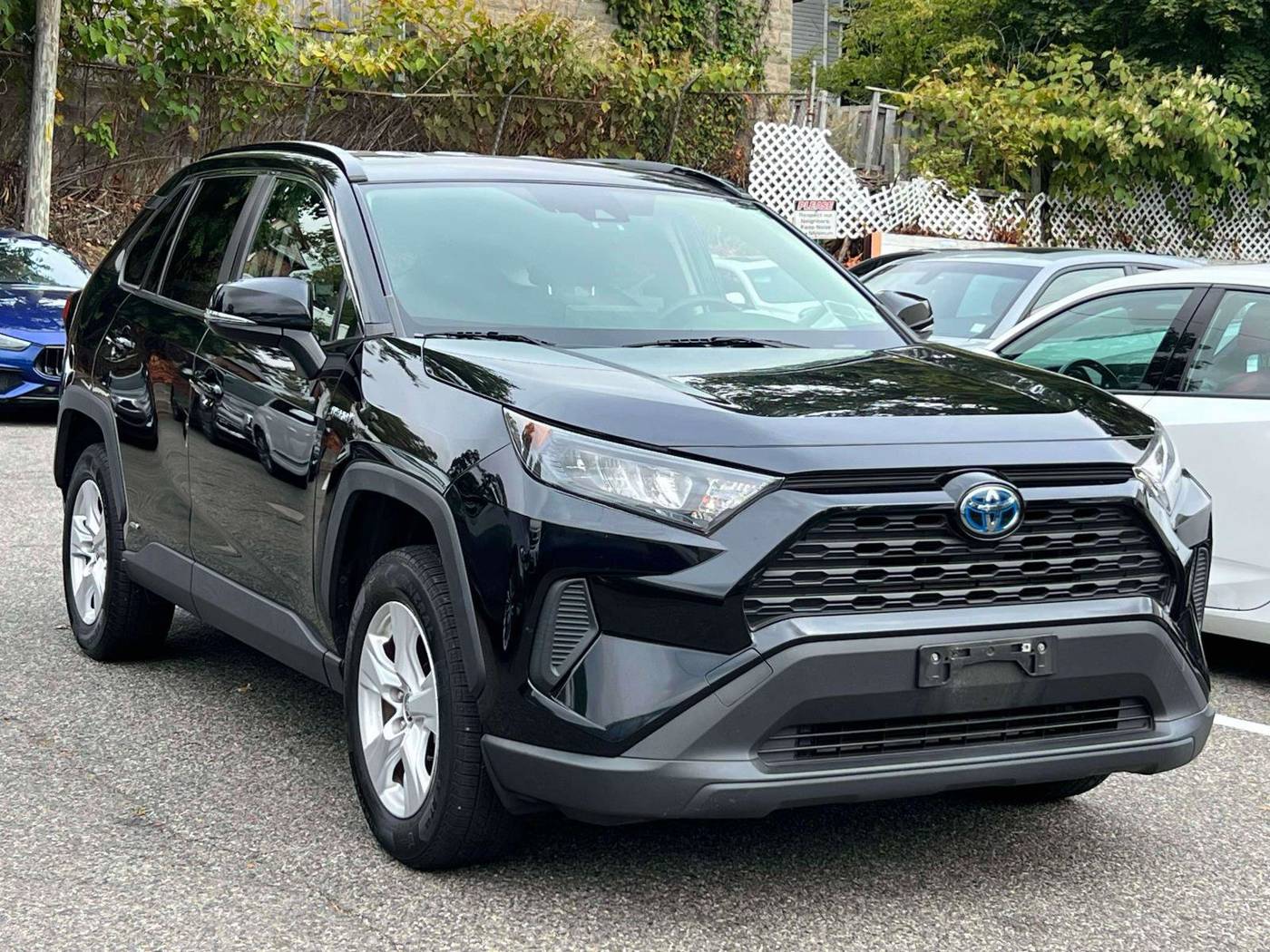 2020 Toyota RAV4 Hybrid LE — SUV — 104,480 mi — Great Neck, NY
