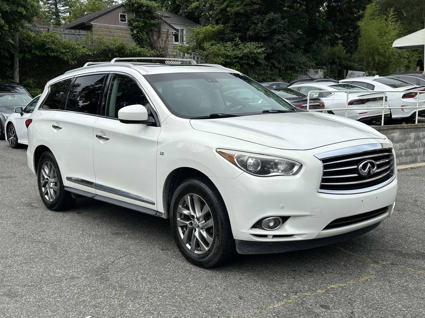 2014 INFINITI QX60 3.5 — SUV — 129,951 mi — Great Neck, NY