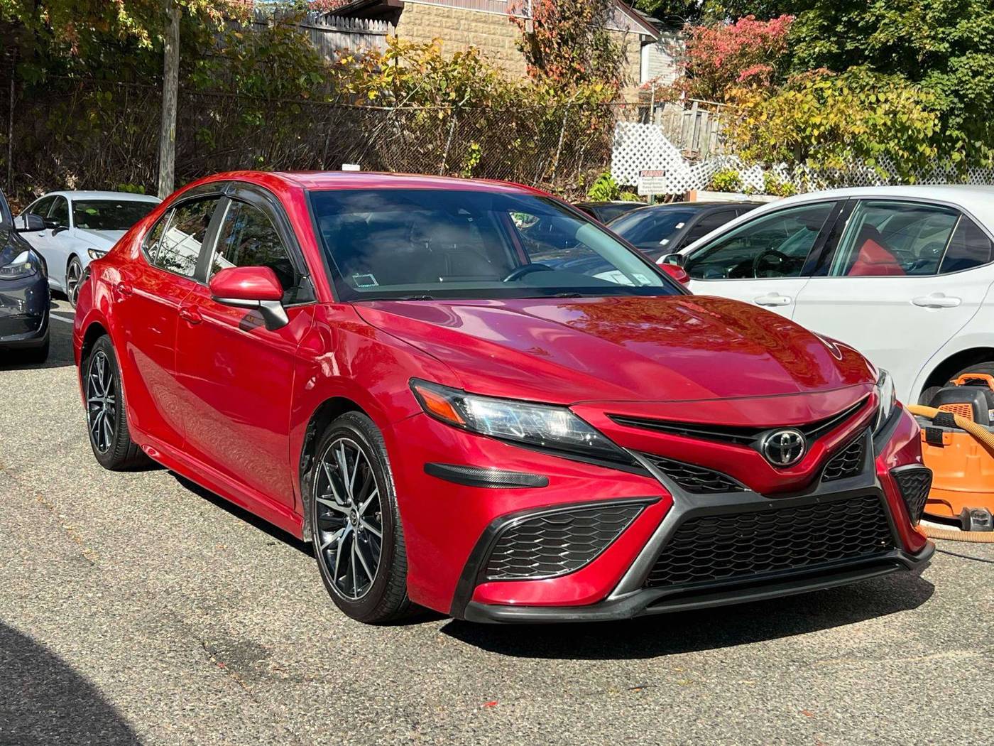 2021 Toyota Camry SE — Sedan — 109,300 mi — Great Neck, NY