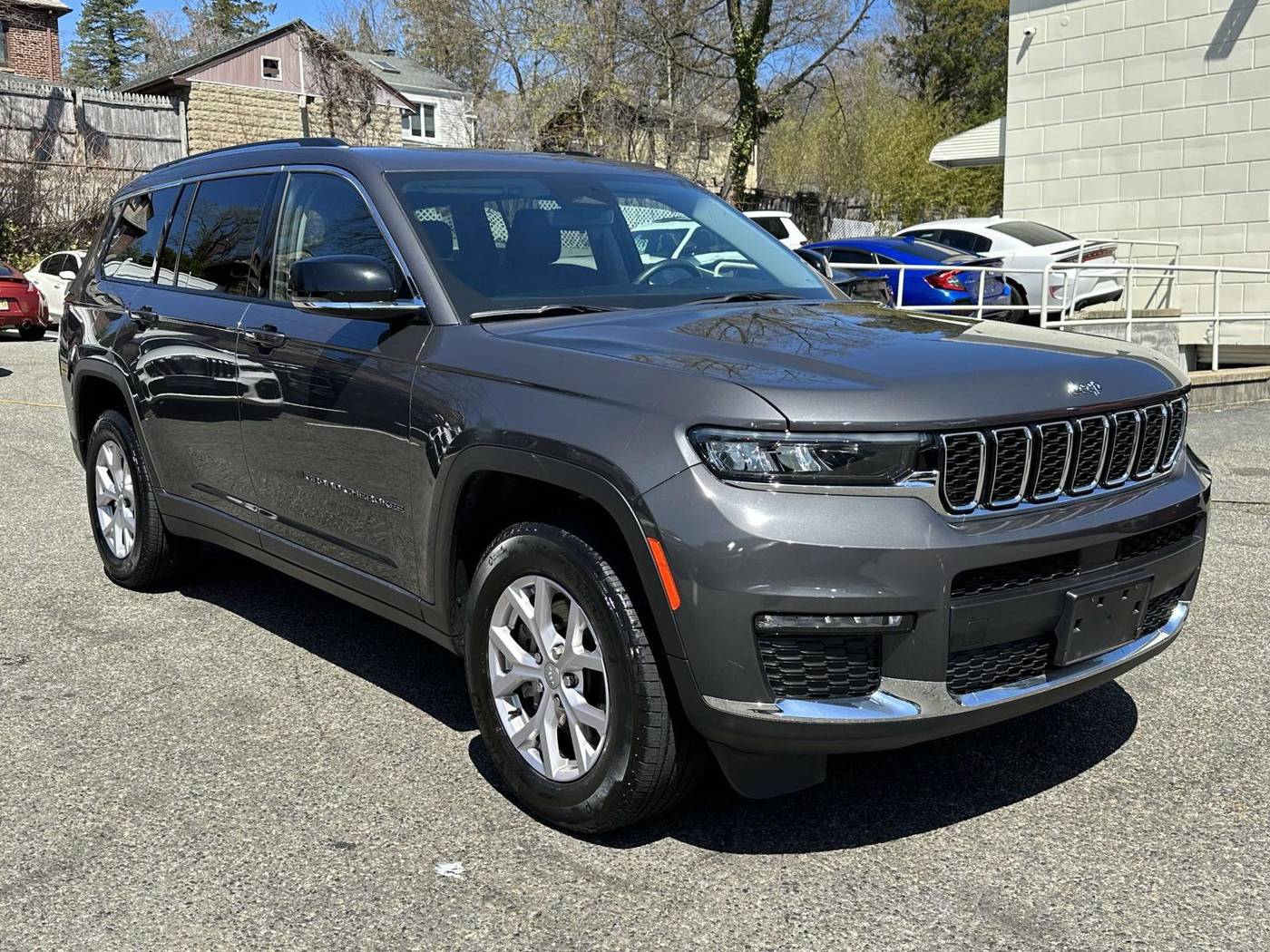 2022 Jeep Grand Cherokee Limited — SUV — 30,298 mi — Great Neck, NY