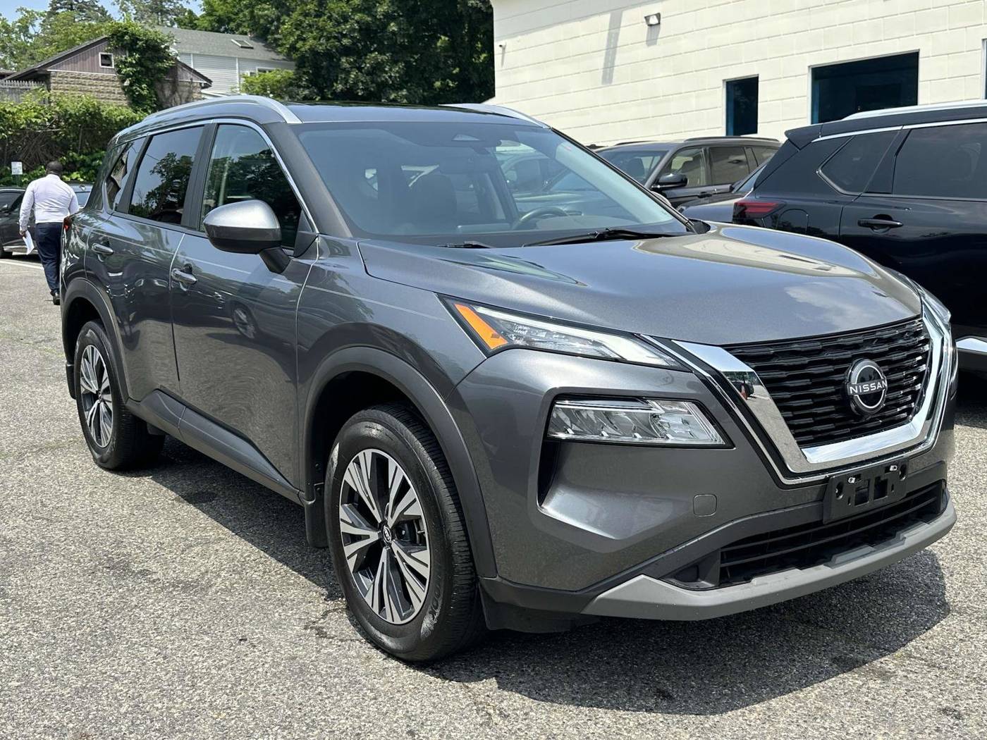2023 Nissan Rogue SV — SUV — 41,212 mi — Great Neck, NY