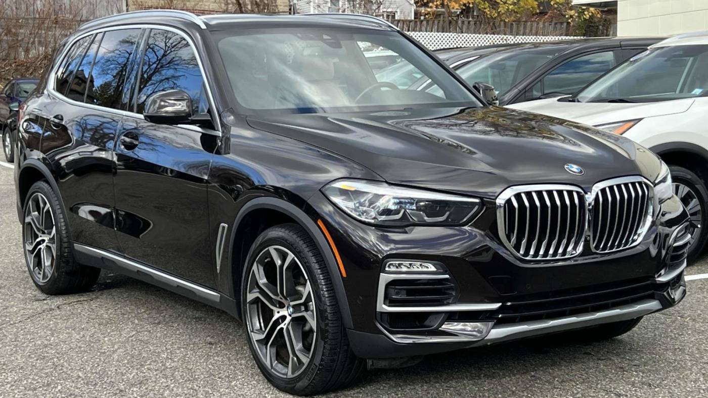 2021 BMW X5 40i — SUV — 42,492 mi — Great Neck, NY