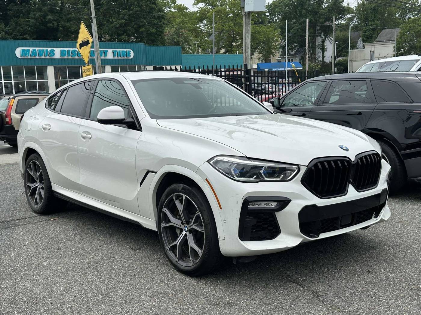 2021 BMW X6 40i — SUV — 48,018 mi — Great Neck, NY