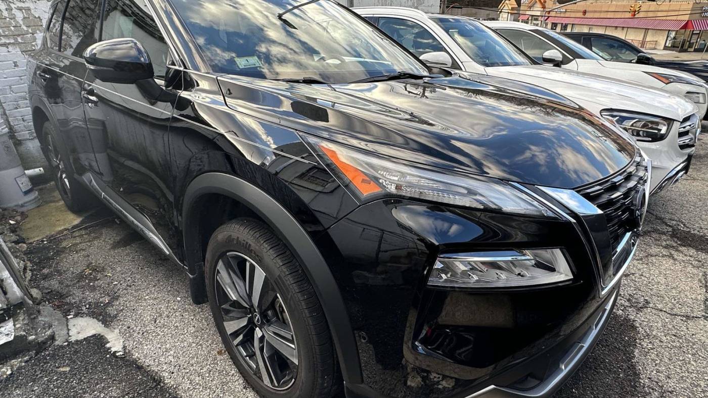 2023 Nissan Rogue SL — SUV — 43,824 mi — Great Neck, NY