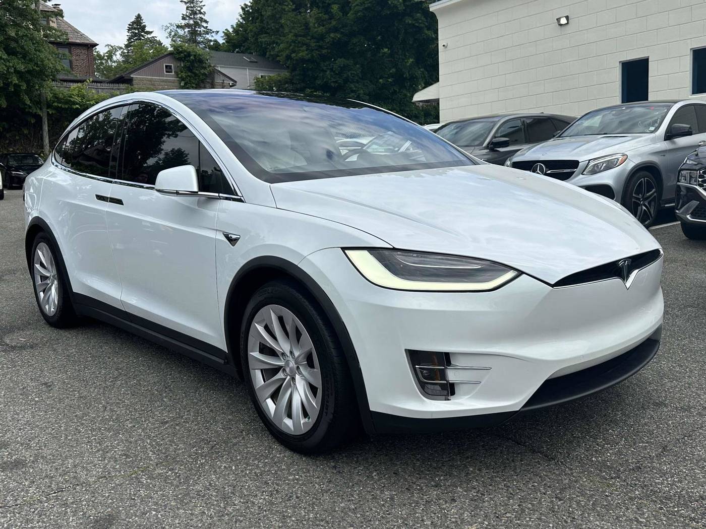 2021 Tesla Model X Long Range Plus — SUV — 35,974 mi — Great Neck, NY