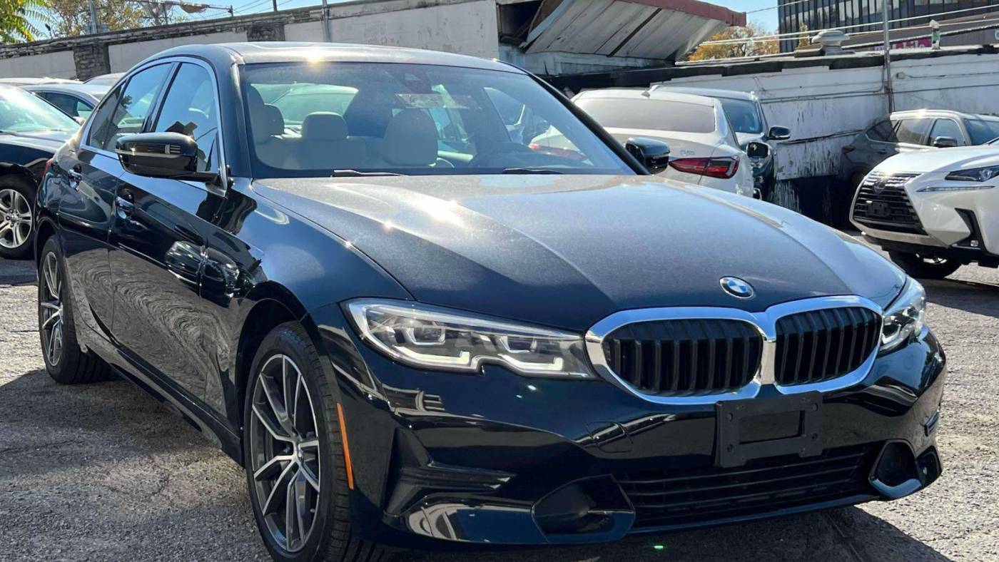 2021 BMW 3 Series 330i — Sedan — 31,734 mi — Great Neck, NY