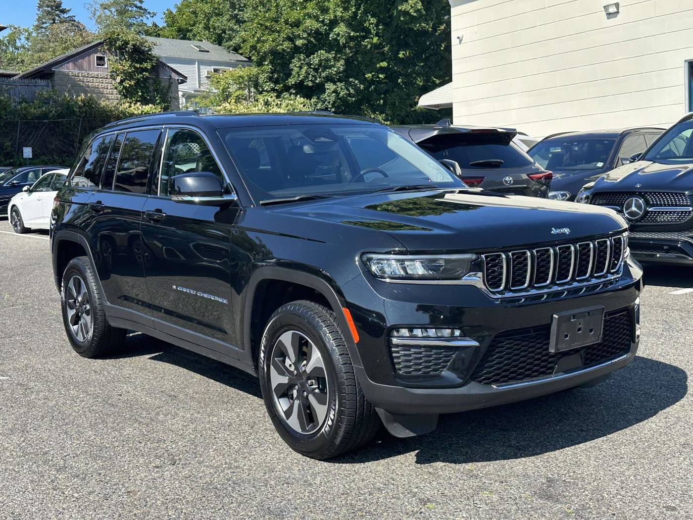 2024 Jeep Grand Cherokee 4xe — SUV — 65,037 mi — Great Neck, NY