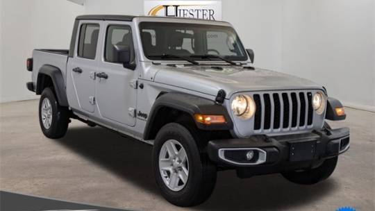2023 Jeep Gladiator Sport S — Pickup Truck — 28,459 mi — Fuquay-Varina, NC