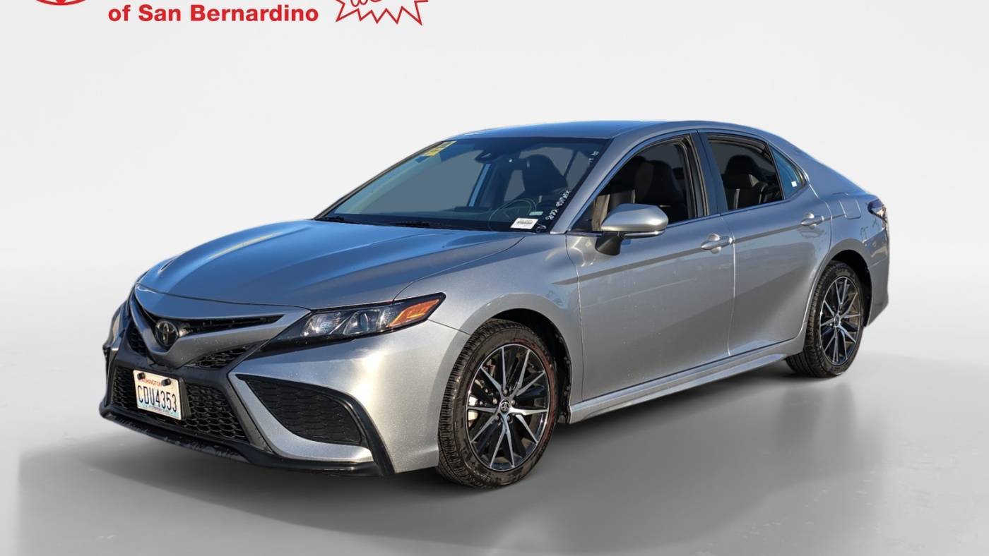 2022 Toyota Camry SE — Sedan — 60,663 mi — San Bernardino, CA
