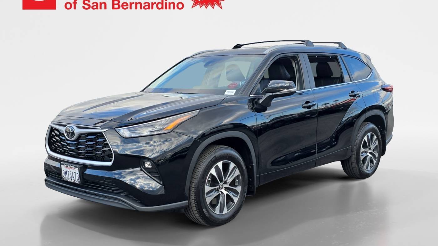 2024 Toyota Highlander XLE — SUV — 4,445 mi — San Bernardino, CA