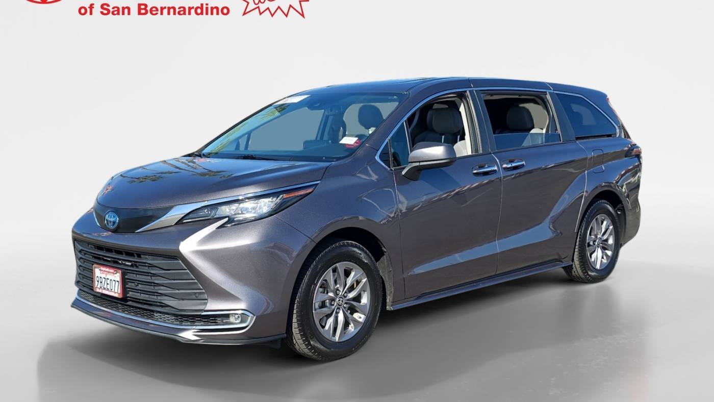 2023 Toyota Sienna XLE — Minivan — 54,158 mi — San Bernardino, CA