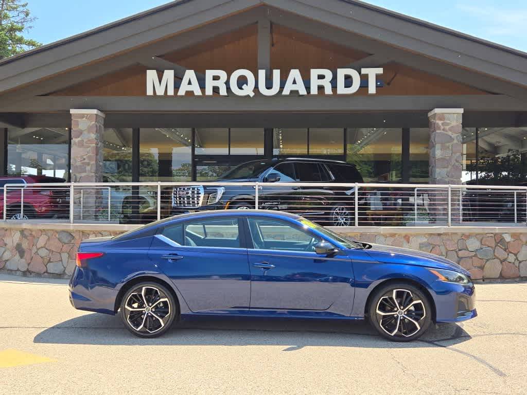 2024 Nissan Altima SR — Sedan — 20,860 mi — Barrington, IL