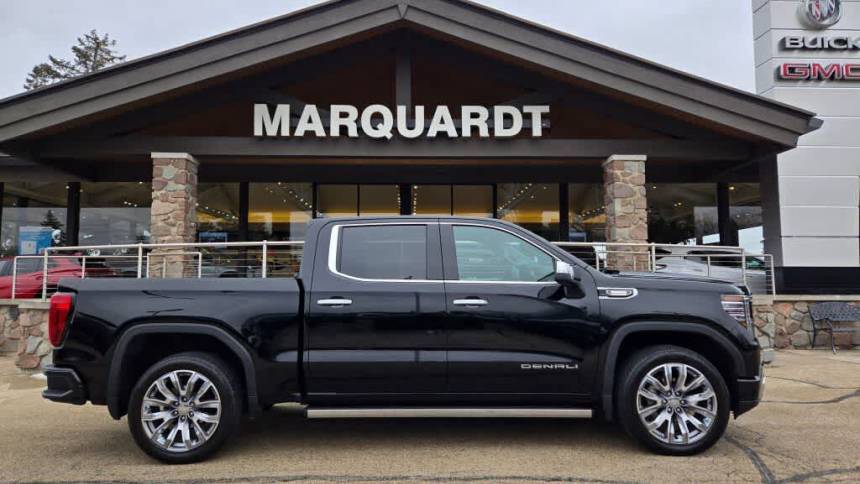 2023 GMC Sierra 1500 Denali — Pickup Truck — 22,775 mi — Barrington, IL