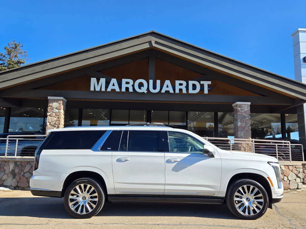 2025 Cadillac Escalade Premium Luxury Platinum