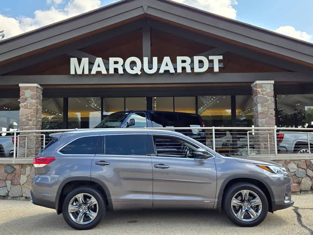 2018 Toyota Highlander Hybrid Limited Platinum — SUV — 53,911 mi — Barrington, IL