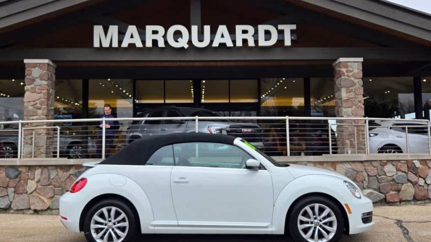 2015 Volkswagen Beetle TDI — Convertible — 50,643 mi — Barrington, IL