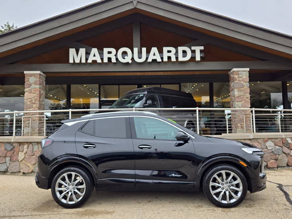 2025 Buick Encore GX Avenir — SUV — 33 mi — Barrington, IL