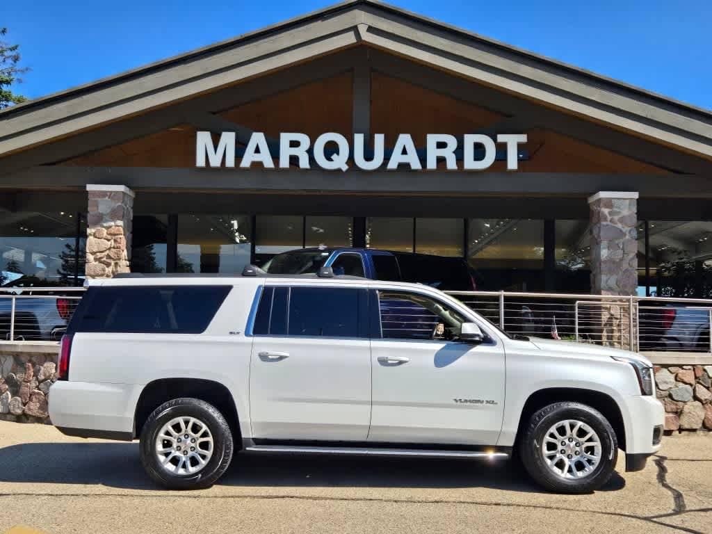 2016 GMC Yukon SLT — SUV — 79,770 mi — Barrington, IL