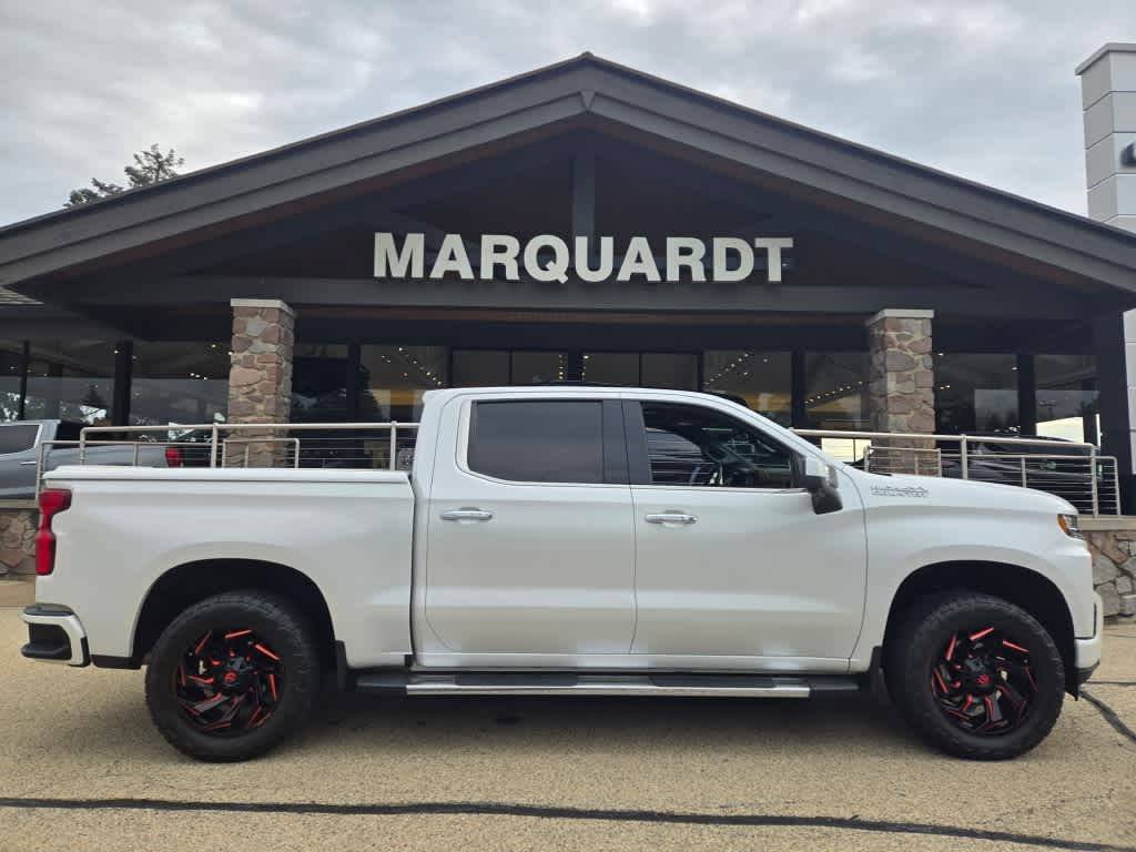 2019 Chevrolet Silverado 1500 High Country — Pickup Truck — 103,641 mi — Barrington, IL