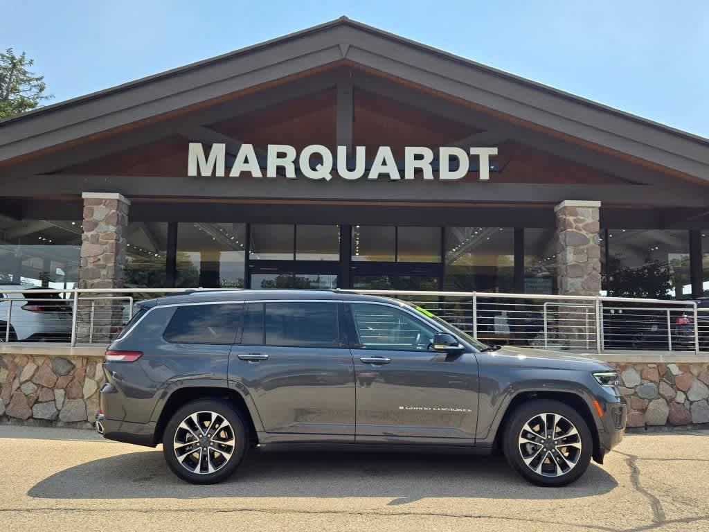 2022 Jeep Grand Cherokee Overland — SUV — 14,980 mi — Barrington, IL