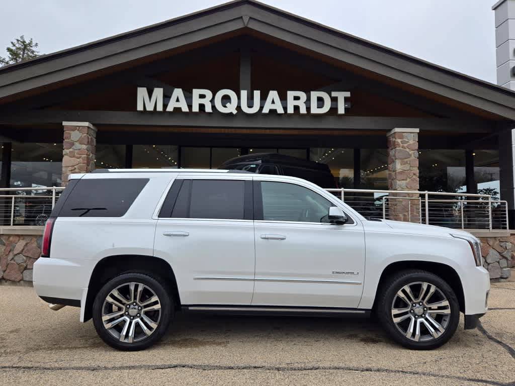 2017 GMC Yukon Denali — SUV — 102,007 mi — Barrington, IL