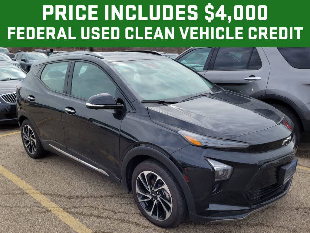 2023 Chevrolet Bolt EUV Premier — SUV — 297 mi — Barrington, IL