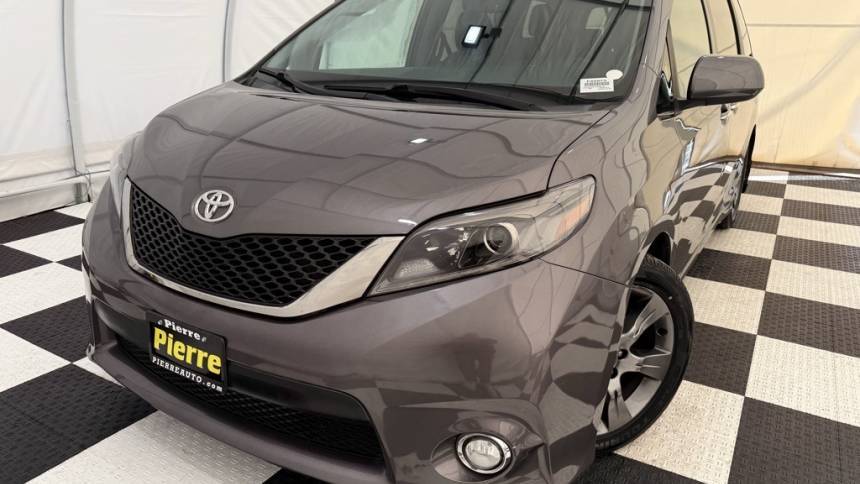 2015 Toyota Sienna SE — Minivan — 47,486 mi — Seattle, WA